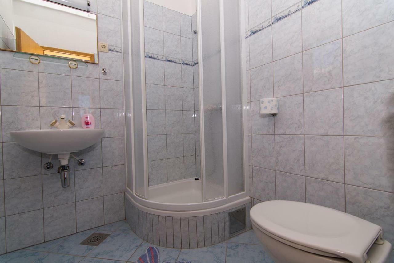 Apartments Jozic Seget Vranjica Exterior foto